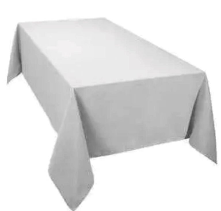 Nappe blanche carrée standard – LOCATION