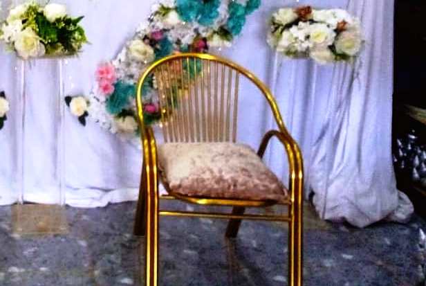 Chaises pour les mariés / LOCATION