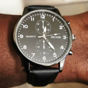 Montre Quartz MSCXDK – Noir / À VENDRE